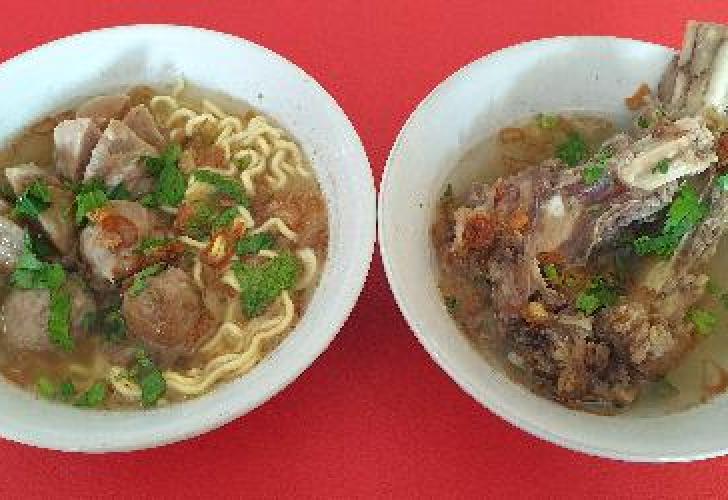 Bakso Ngalam: Rasa Hangat di Jantung Cilacap